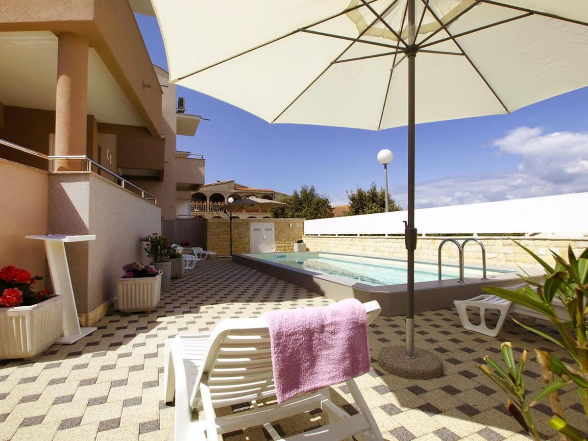 Apartment Mlasina-2 By Interhome Nin Exterior foto